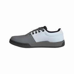 FIVETEN Freerider Pro Grey Five/ftwr White/halo Blue -Fiveten Verkäufe 8eb40accfb64cfa2dc34a61c627d1ea546a47517eaea4b79c433abd084e9fcb3