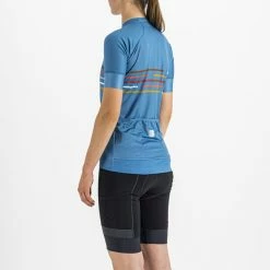 Vélodrome W Short Sleeve Jerse Berry Blue 9 Vélodrome W Short Sleeve Jerse Berry Blue -Fiveten Verkäufe b2a17fb78c7694fc410ac5db8a05bc9d2e10630952df40e8873c5f9fb9da4403