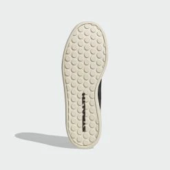 FIVETEN SLEUTH Core Black -Fiveten Verkäufe gy5214 4 footwear photography bottom view grey