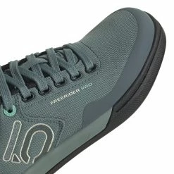 FIVETEN Freerider Pro Canvas Mountainbiking-Schuh Hazy Emerald -Fiveten Verkäufe gz4653 10 footwear photography detail view 3 white