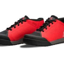 Titelseite -Fiveten Verkäufe img497133 141086